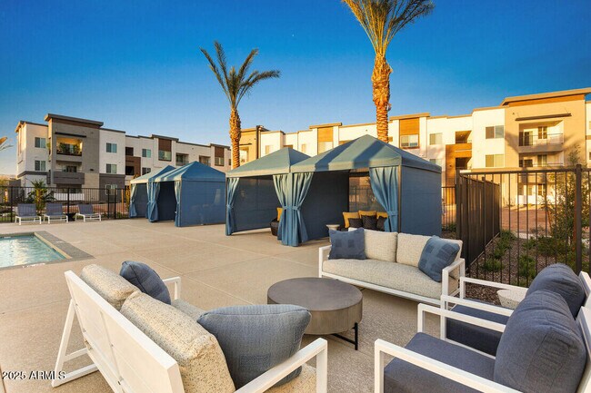 Building Photo - 28201 N Black Cyn Hwy