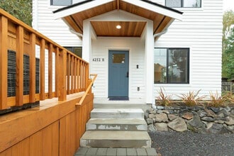 Building Photo - 6252 52nd Ave NE