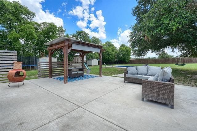 Building Photo - 1865 Farm to Market Rd 552