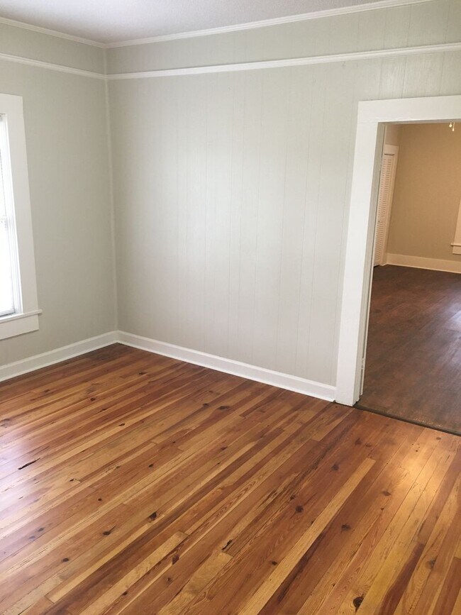 Building Photo - Large 3/1 House near Shannon $1,395