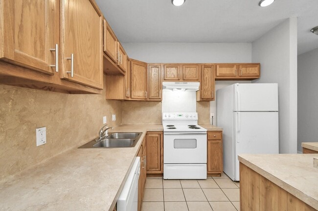 Building Photo - 6518 Nunn St