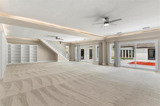 Building Photo - 209 Carriage Hill Ln
