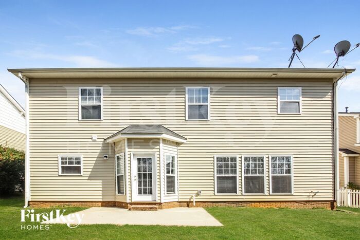 Building Photo - 10622 Quarrier Dr