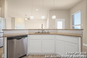 Building Photo - 434 Tahoe Ave