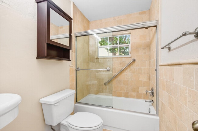 Building Photo - 10574 Wheelhouse Cir
