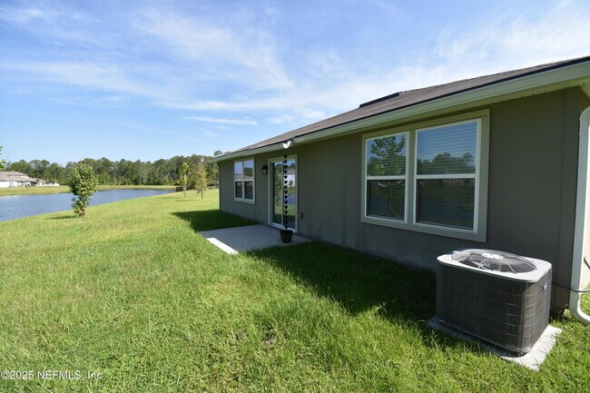 Building Photo - 70200 Roseapple Ct