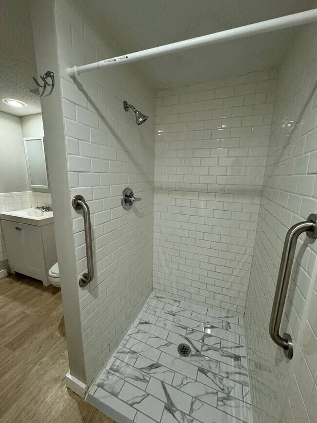 Building Photo - Cozy & Convenient 2BR with Patio - Coming Soon!