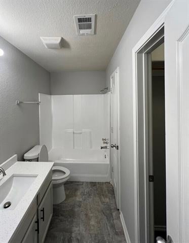 Building Photo - 8124 Marydean Ave
