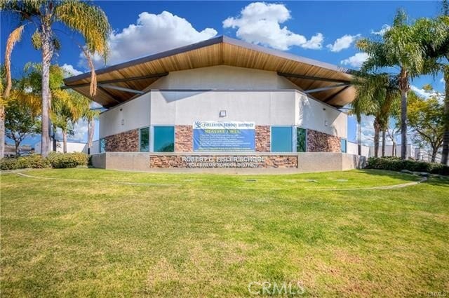Building Photo - 1347 McFadden Dr