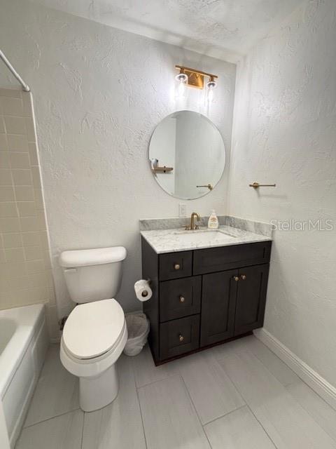 Building Photo - 21204 Sandalwood Dr