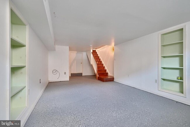 Building Photo - 1108 Baylis St