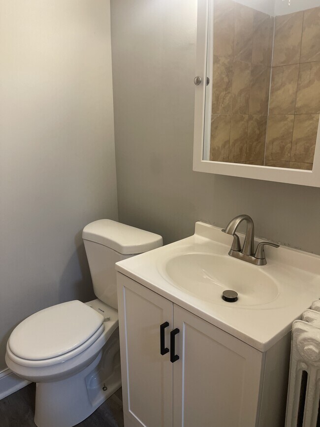 Building Photo - 6531 Theodore St