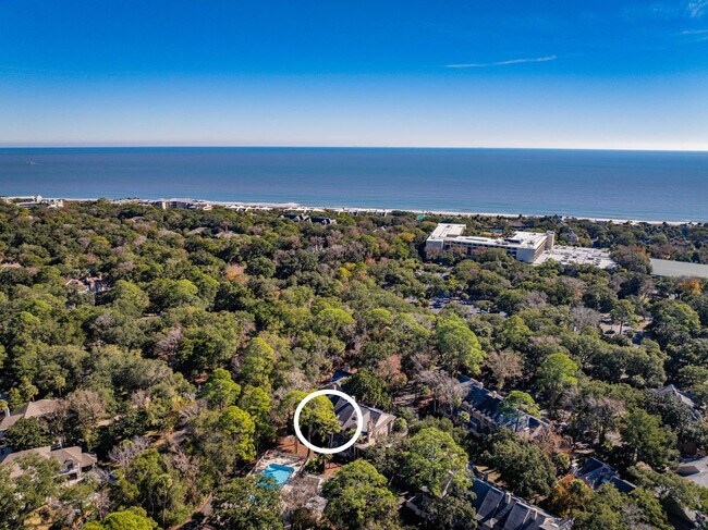 Building Photo - 183 Beachwalk Villa