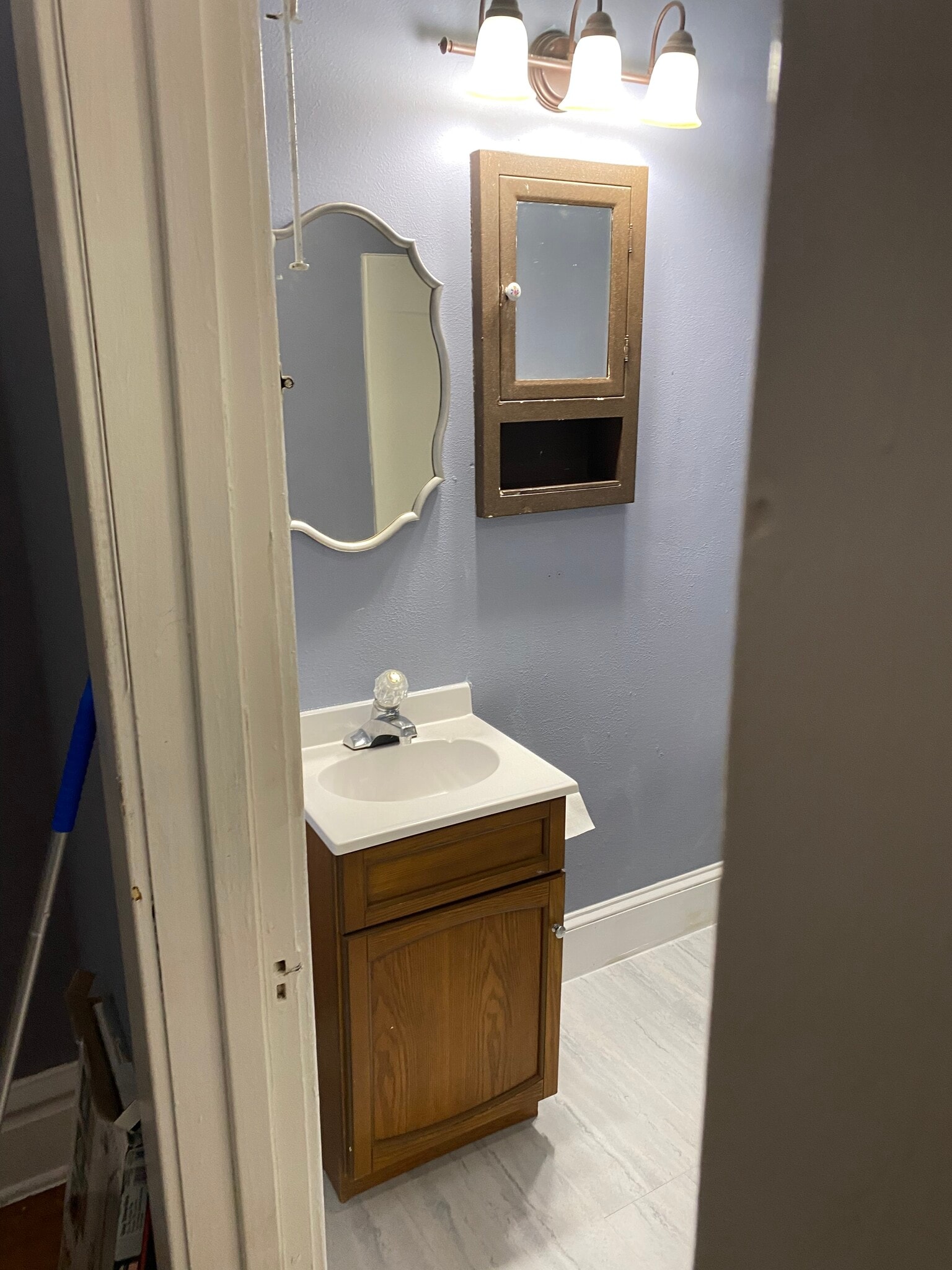 Bathroom - 1103 Superior Ave