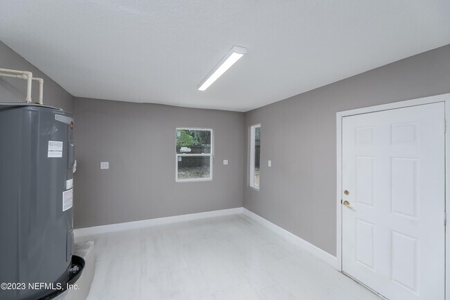 Building Photo - 5262 Tulane Ave