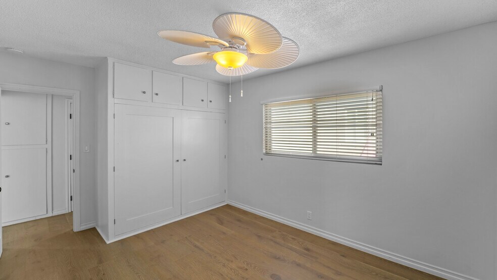 Building Photo - 225 Marine Ave