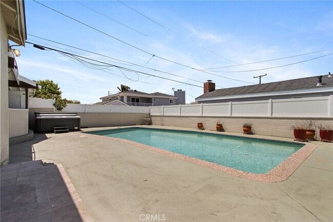 Building Photo - 1205 Manzanita Ln