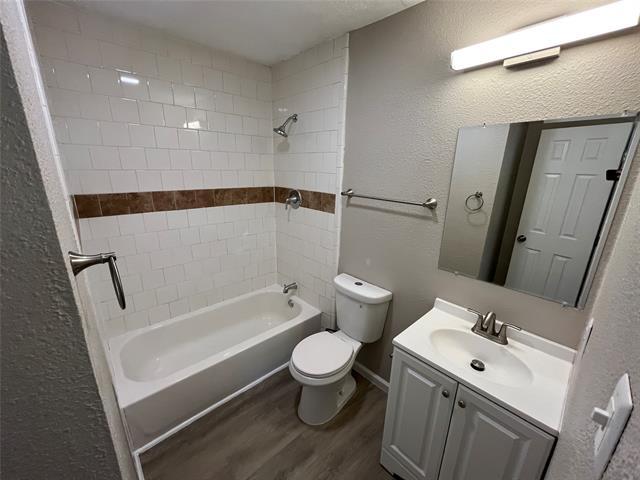 Building Photo - 11207 Aledo Dr