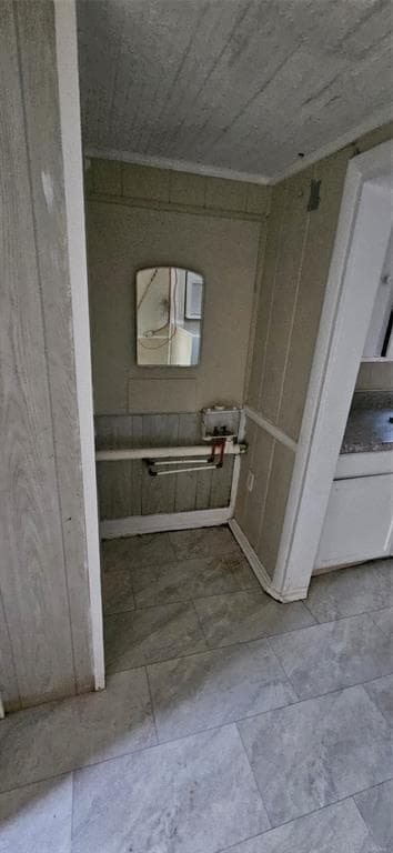 Building Photo - 3774 Maclamar Rd