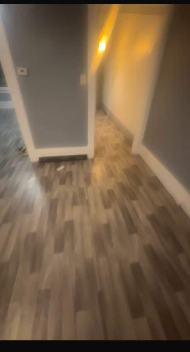 Building Photo - 144 S Mulberry St