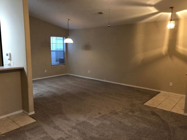 Building Photo - 2 bedroom home for rent