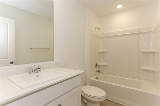 Building Photo - 15248 Bullfighter Blvd