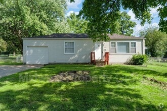 Building Photo - 662 Gleason Dr