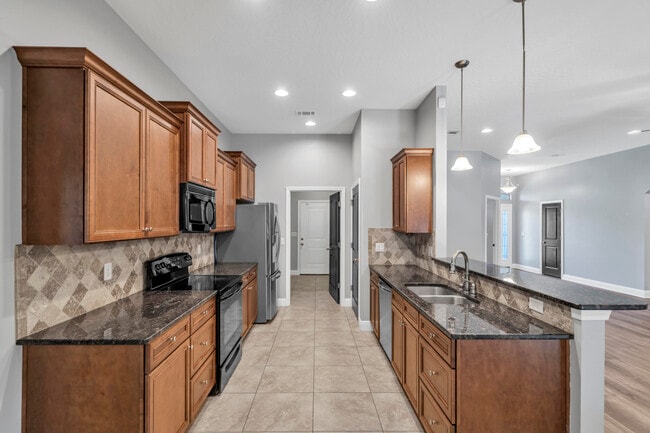 Building Photo - 4628 Hermosa Rd