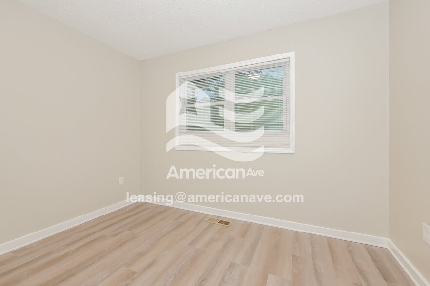 Building Photo - 341 Johns Rd