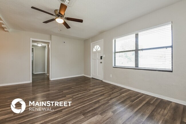 Building Photo - 1245 Elinore Dr