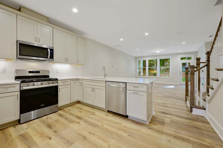 Kitchen - 3905 Milltown Ridge Run
