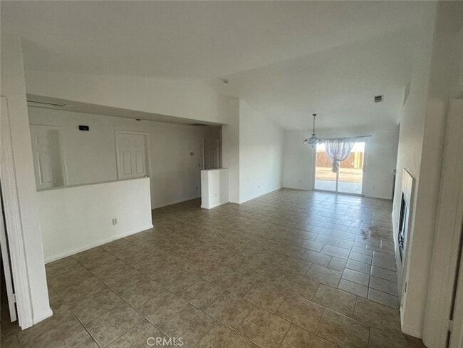 Building Photo - 16392 Appletree Ln