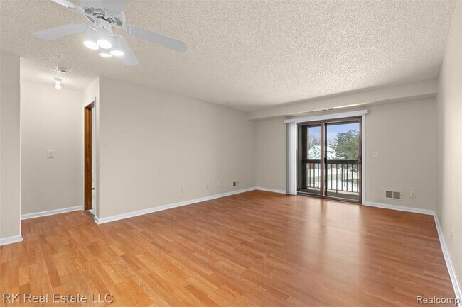 Building Photo - 15510 Ashley Ct