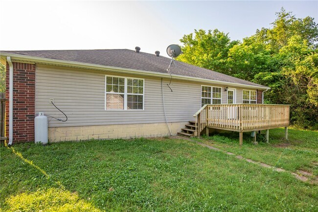 Building Photo - 2 Watling Ln