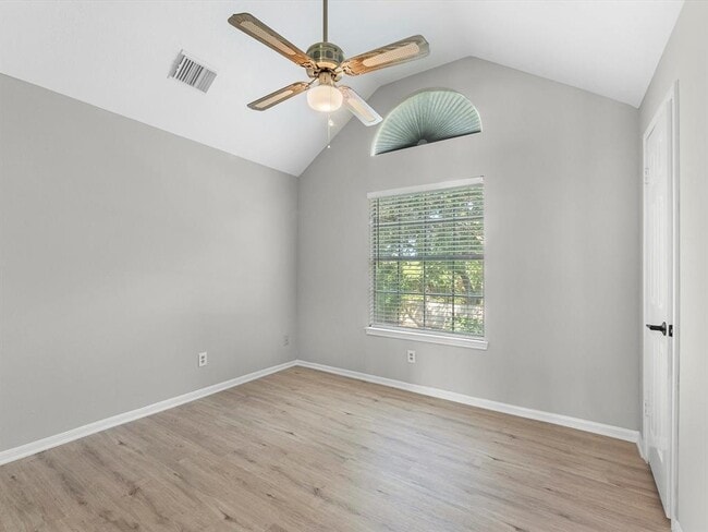 Building Photo - 1227 Lake Estates Ct