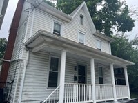 Building Photo - 2-3 Bedroom, 1 Bathroom Detached House in Shippensburg