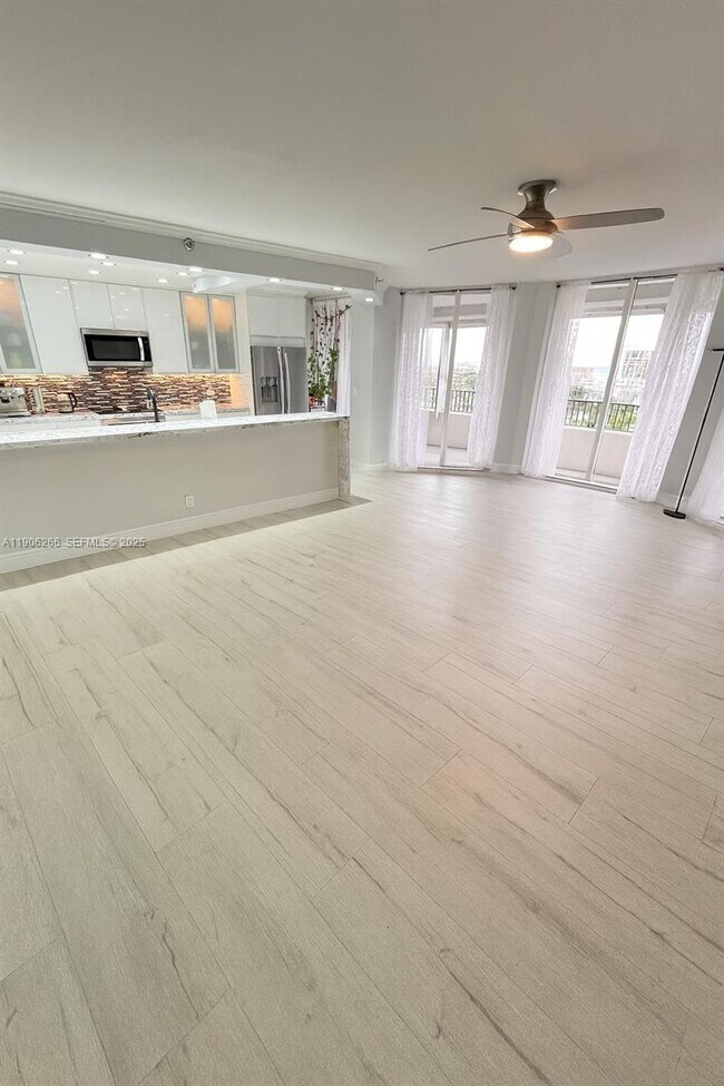 Building Photo - 300 Three Islands Boulevard