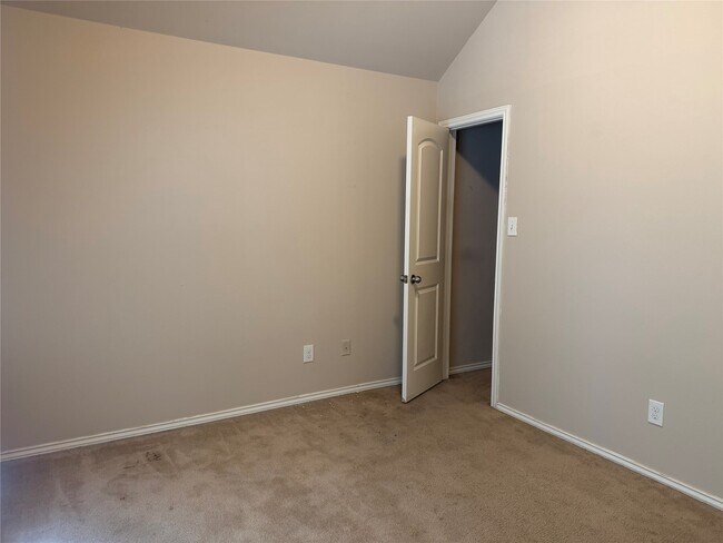 Building Photo - 10919 Starling Creek Dr