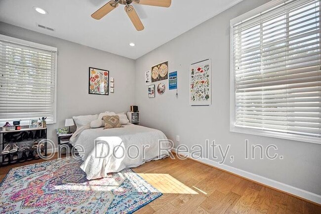 Building Photo - 805 Lafayette St