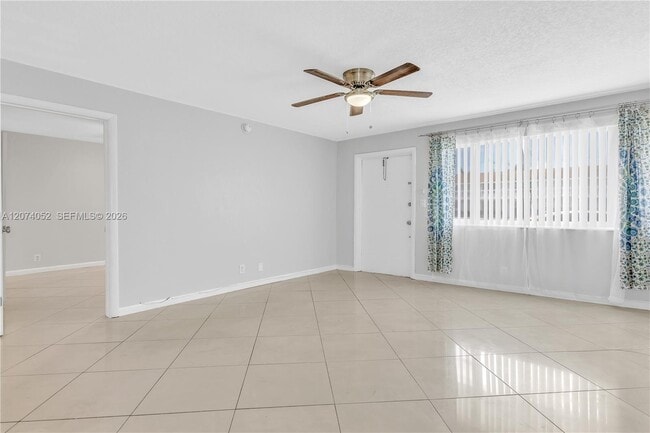 Building Photo - 2175 NE 56th St