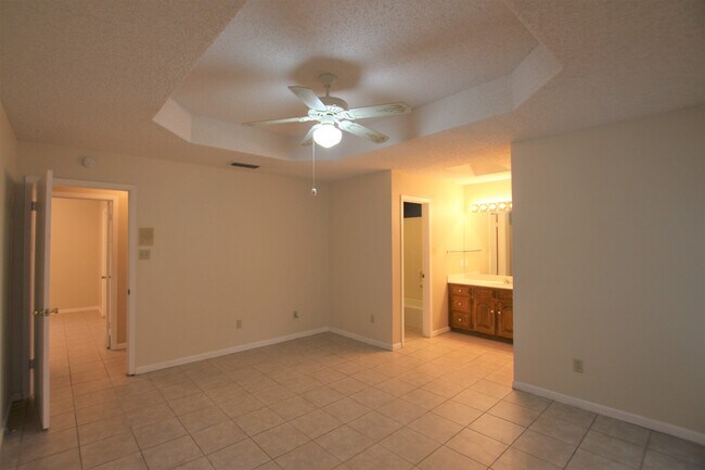 Building Photo - 3113 McDonald Rd