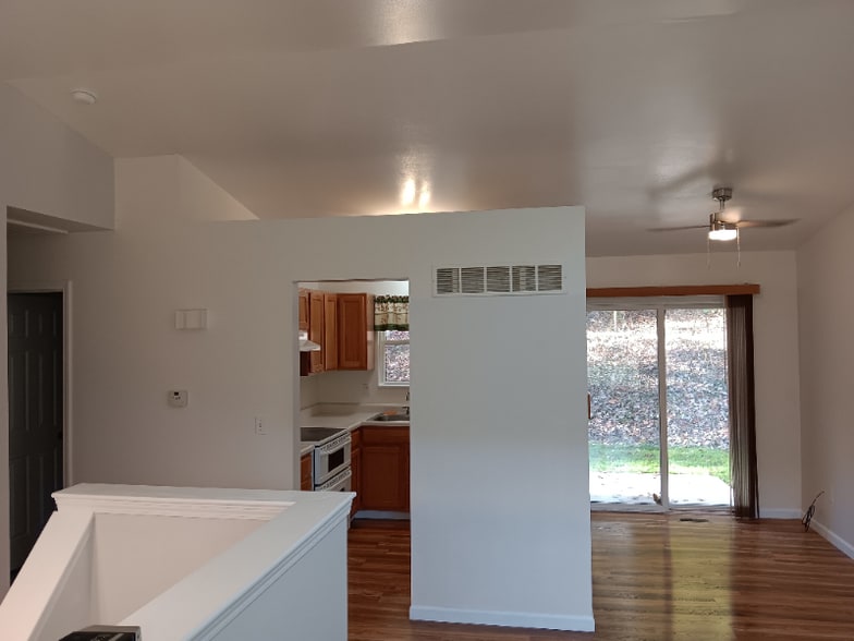 Building Photo - 5518 Carla Dr