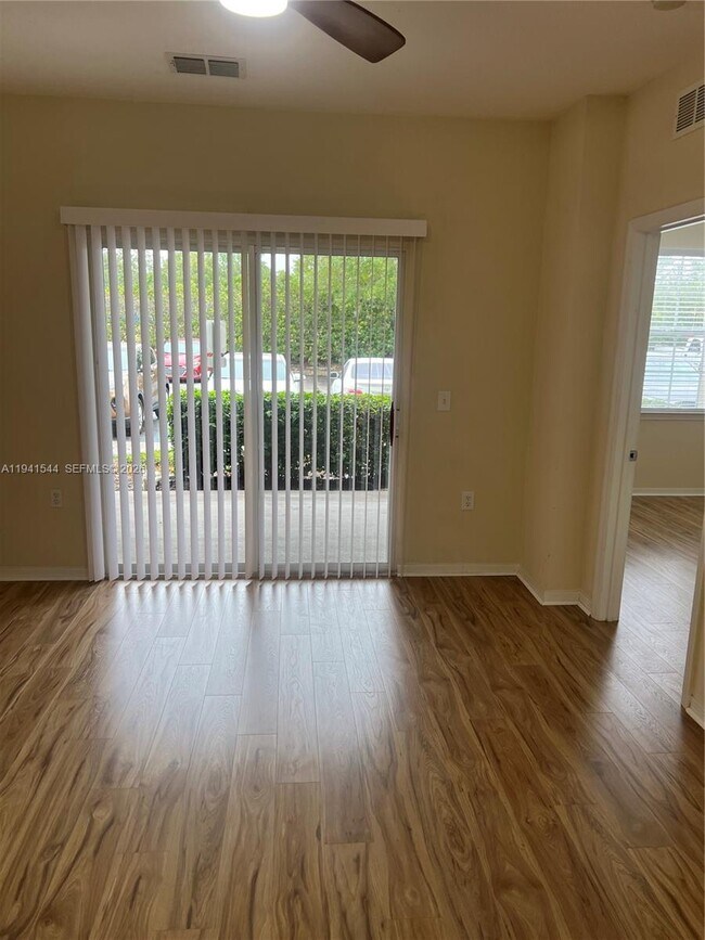 Building Photo - 8201 Claire Ann Dr