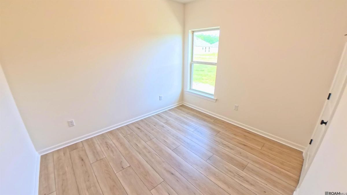 Building Photo - 25699 Raines Ave
