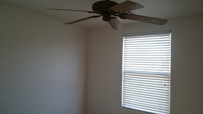 Building Photo - 5851 W Santoli Ave