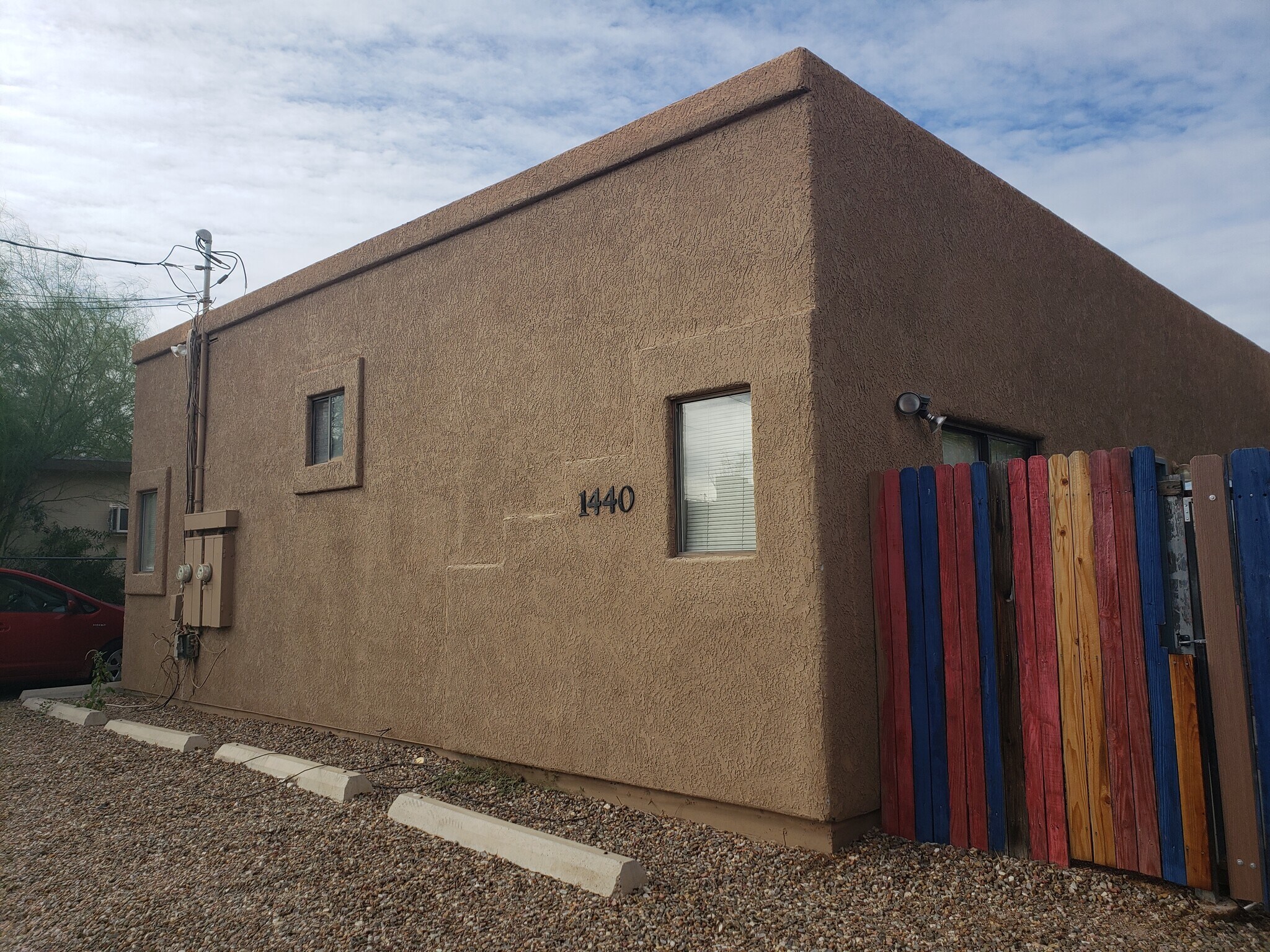 Building Photo - 1440 E Lee St