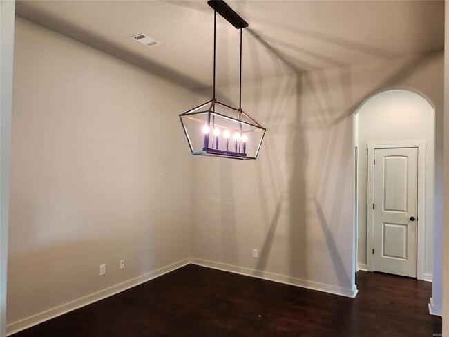 Building Photo - 292 Hedgefield Dr