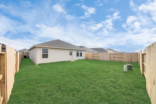 Building Photo - 26903 Yellow Corydalis Dr