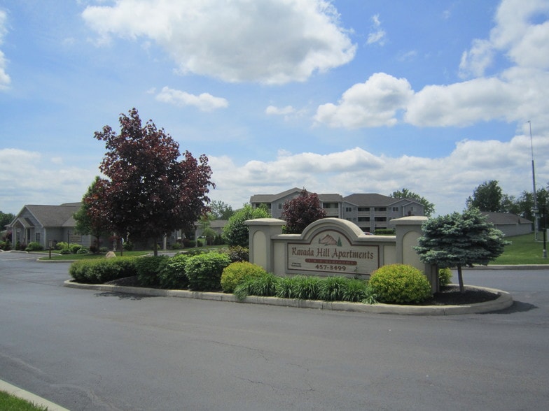 Building Photo - Ravada Hill Apartments