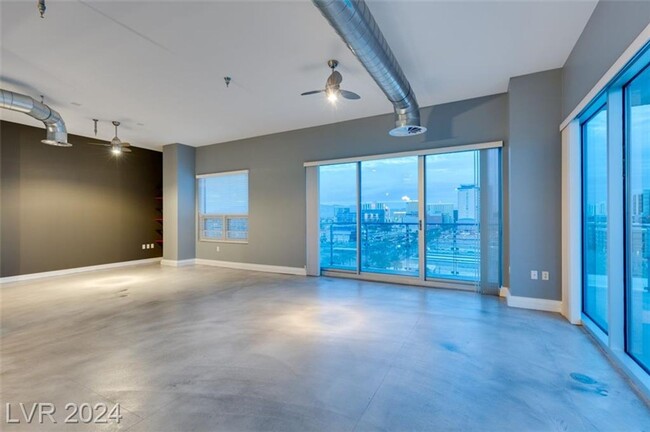 Building Photo - NEWPORT LOFTS--MAGNIFICENT PANORAMIC VIEWS...